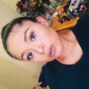 Meet your Posher, Anqiee